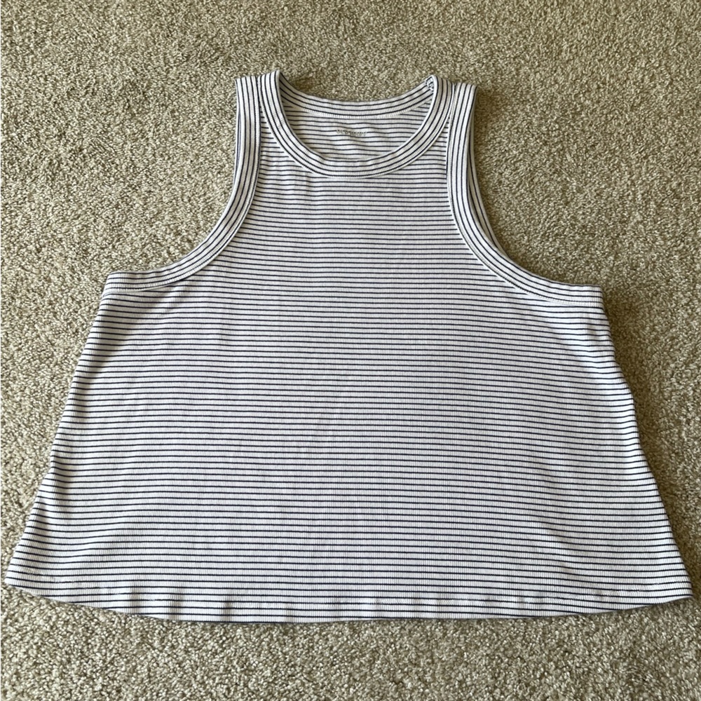 Old navy black and white tank top 3xl